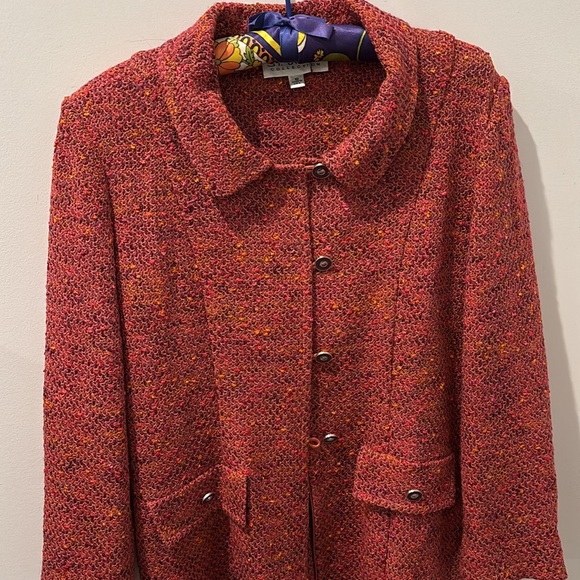 St. John Collection tweed jacket, peachy/pink with flecks, pockets, size 10 - Picture 9 of 10